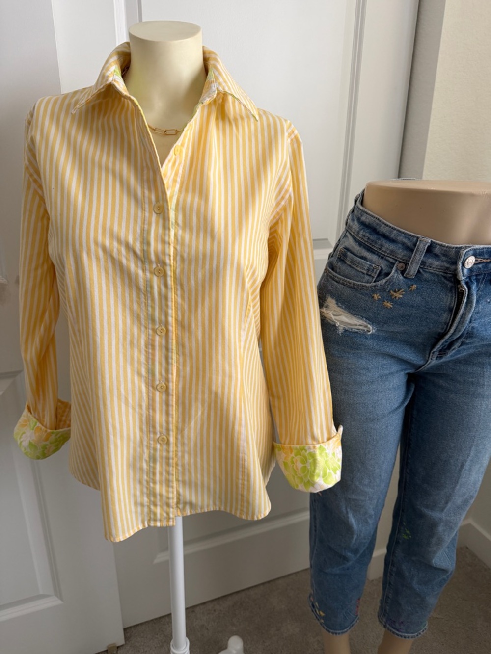 Draper’s & Damon’s Yellow & White Striped Oxford Shirt Medium